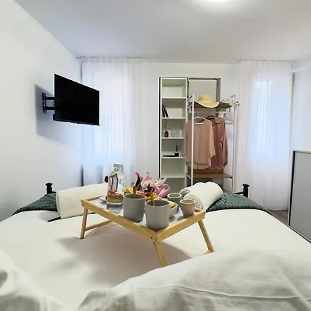 Tre Esse By Ca-sa Check Apartment *